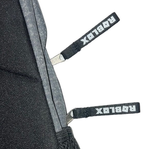 LICENSED Bioworld ROBLOX Black Gray Logo Laptop Backpack Bag - Picture 10 of 10